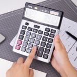 CALCULATOR BIROU 12DIG METAL 1654 DELI – poza 5