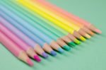 CREIOANE COLORATE 12 CULORI PASTEL KORES – poza 2