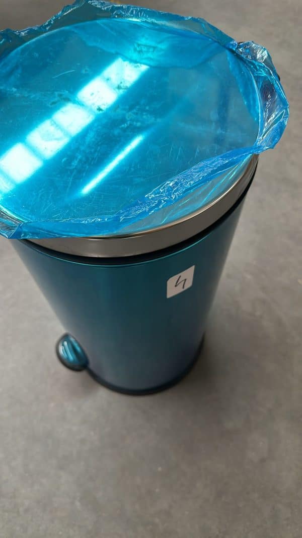 RESIGILAT #4 Cos inox 30 litri cu pedala – poza 2