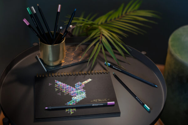 CREIOANE COLORATE 12 CULORI METALIZATE BLACK EDITION FABER-CASTELL – poza 2