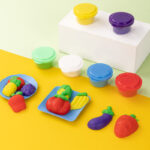 SET CREATIV PLASTILINA + 14 ACCESORII PIZZA, PASTA AND VEGGIE PARTY DELI – poza 2