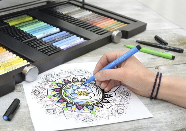 CUTIE LEMN 90 BUCATI PITT ARTIST PEN FABER-CASTELL – poza 3