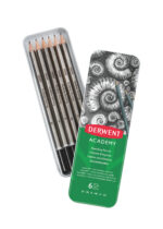 SET 6 BUC CREIOANE GRAFIT 3B-2H CUTIE METALÂ DERWENT ACADEMY – poza 2