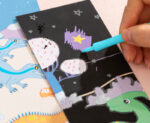 SET CREATIV 15 SEMNE DE CARTE CARTON RAZUIBIL DINOZAURI DELI – poza 3