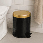 Coș de Gunoi Premium 12L Inox cu Pedală corp negru cu capac auriu – poza 2