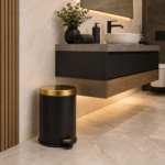 Coș de Gunoi Premium 12L Inox cu Pedală corp negru cu capac auriu – poza 5