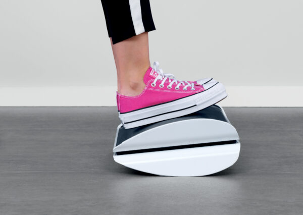 SUPORT ERGONOMIC PENTRU PICIOARE AJUSTABIL NEGRU LEITZ – poza 3